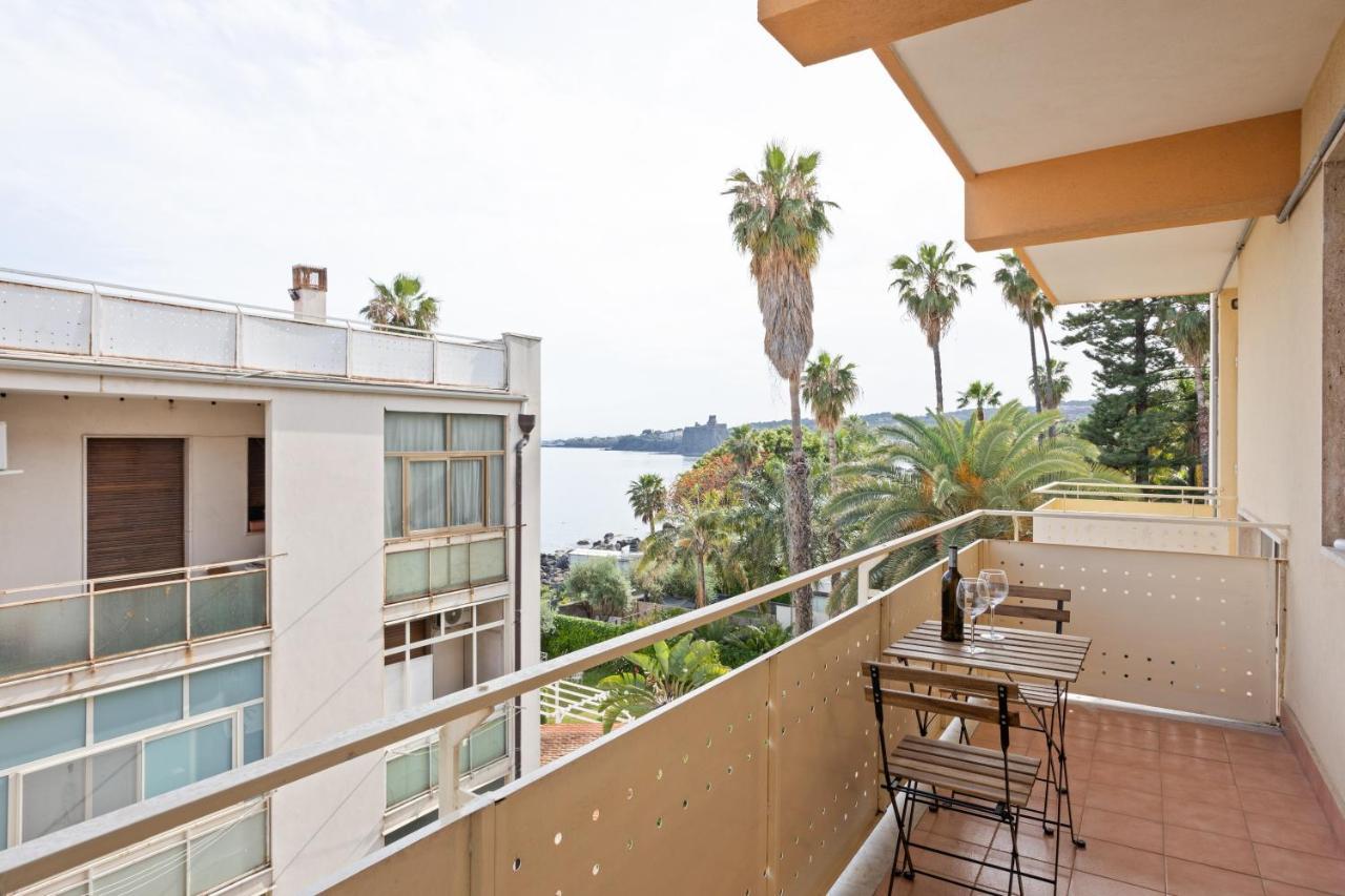 Aci Castello Seaview Apartment With Parking Экстерьер фото